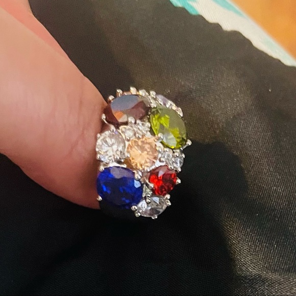 Ring - Picture 4 of 5